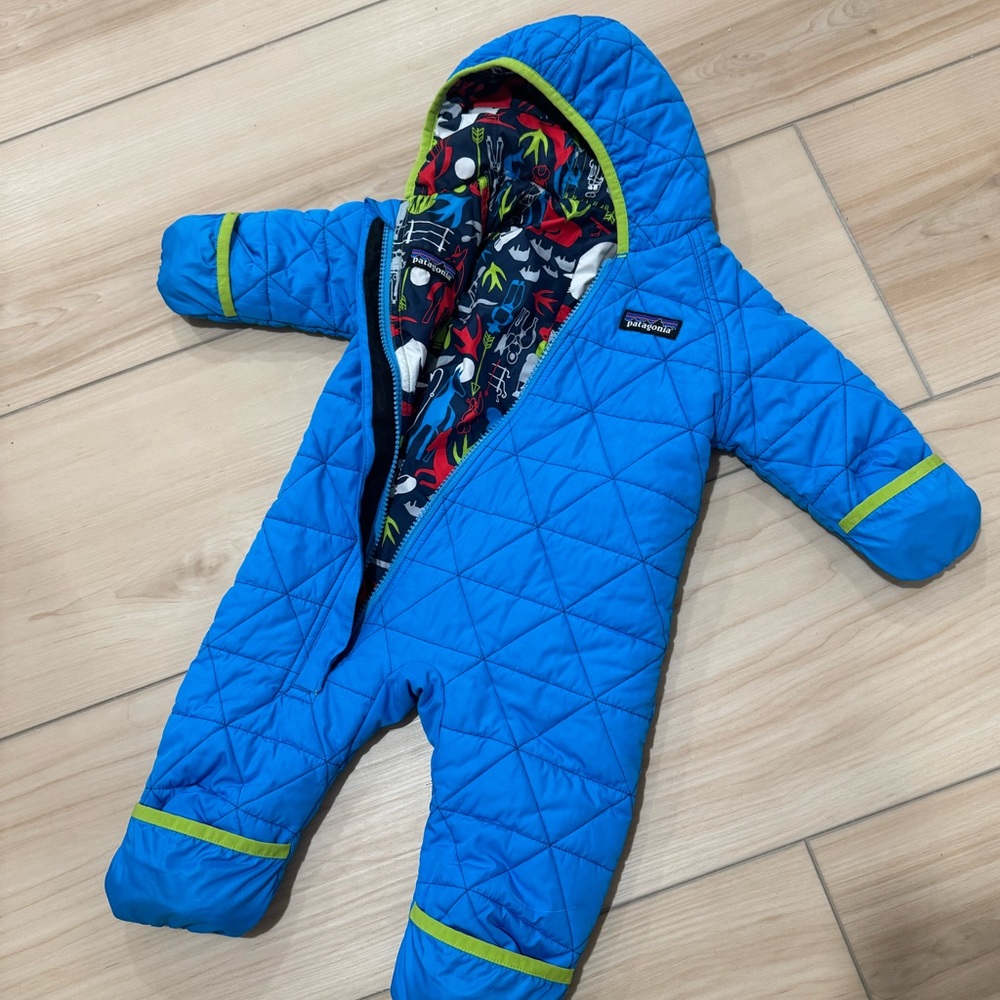 6-12 month Patagonia baby boys bunting